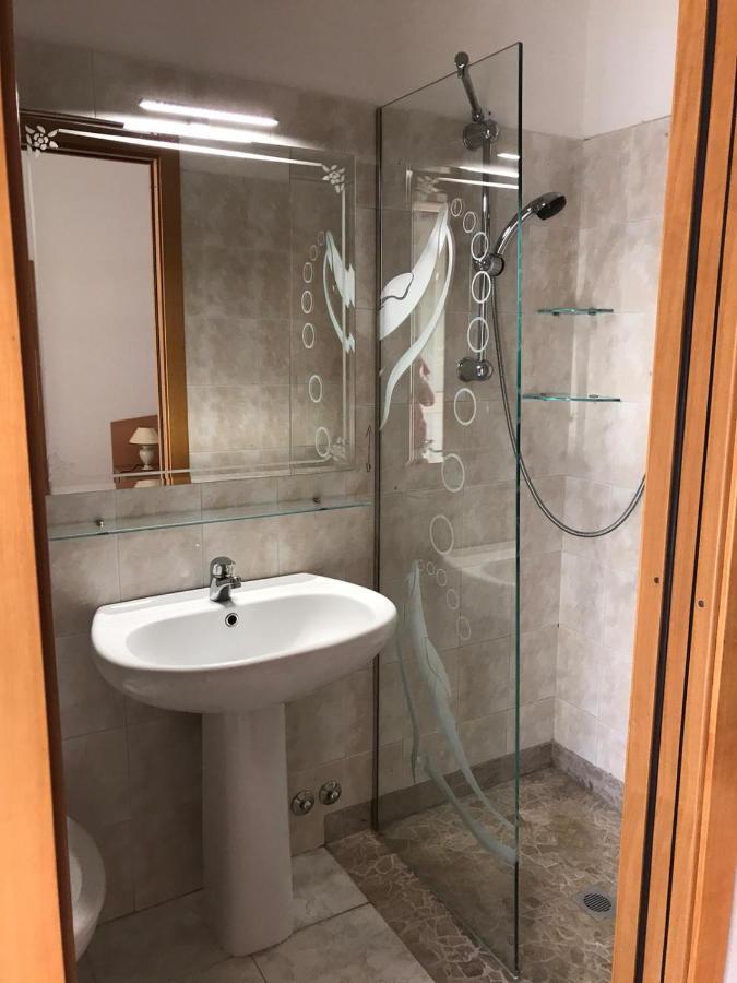 Villa Monica Appartamenti Vieste Ngoại thất bức ảnh