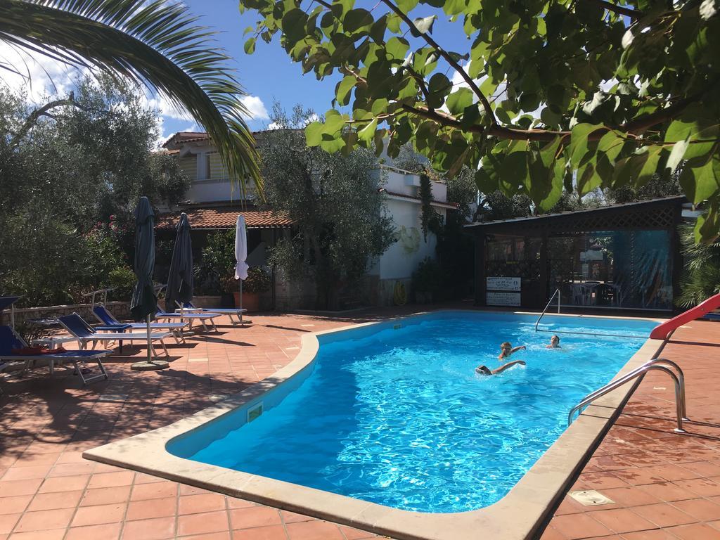 Villa Monica Appartamenti Vieste Ngoại thất bức ảnh
